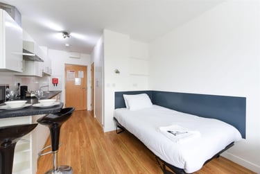 1 bed studio, Brookland Rd, Clarendon Park, Leicester, LE26BH - Image 3
